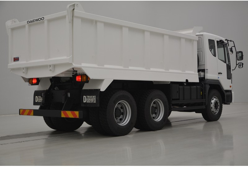 Daewoo Novus SE 340 K4DEF - 6x4 - UNUSED* - Camión volquete: foto 3 Daewoo Novus SE 340 K4DEF - 6x4 - UNUSED* - Camión volquete: foto 3