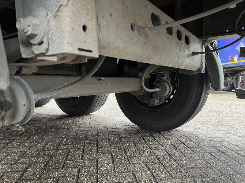 Semirremolque lona Kässbohrer Tautliner: foto 9 Semirremolque lona Kässbohrer Tautliner: foto 9