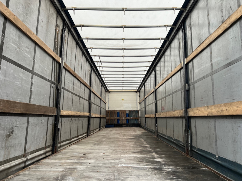 Semirremolque lona Kässbohrer Tautliner: foto 6 Semirremolque lona Kässbohrer Tautliner: foto 6