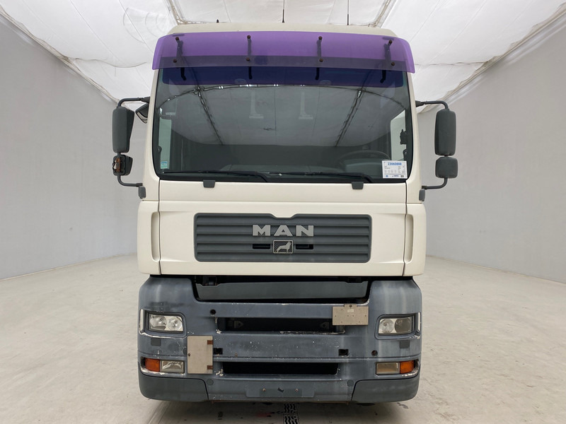 MAN TGA26.410 - 6x2 - Camión portacontenedore/ Intercambiable: foto 2 MAN TGA26.410 - 6x2 - Camión portacontenedore/ Intercambiable: foto 2