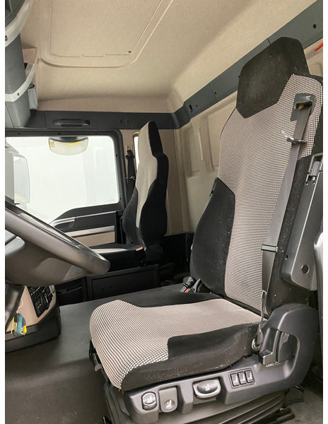 Camión lona MAN TGS 18.320: foto 10 Camión lona MAN TGS 18.320: foto 10