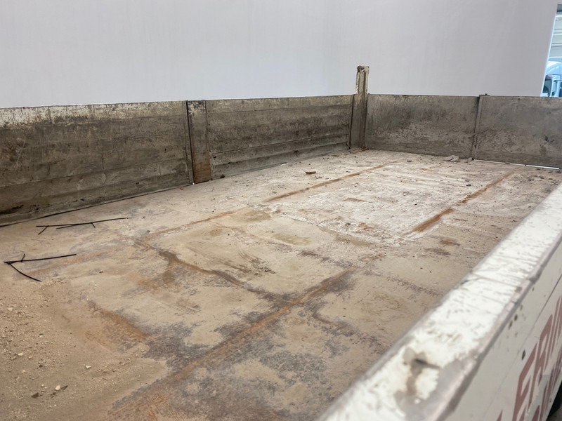 Camión volquete Nissan Atleon 120.25: foto 8