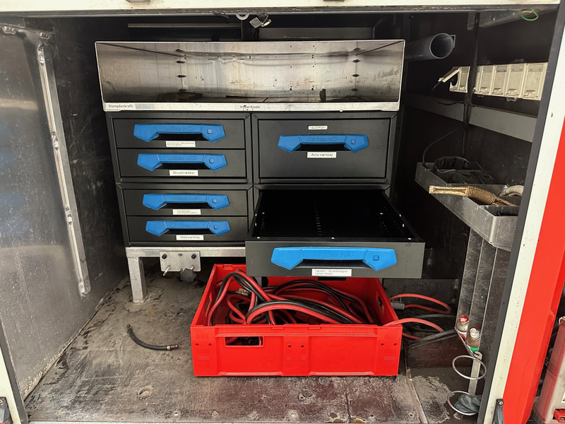 Renault D7.5 - Camión portavehículos: foto 5 Renault D7.5 - Camión portavehículos: foto 5