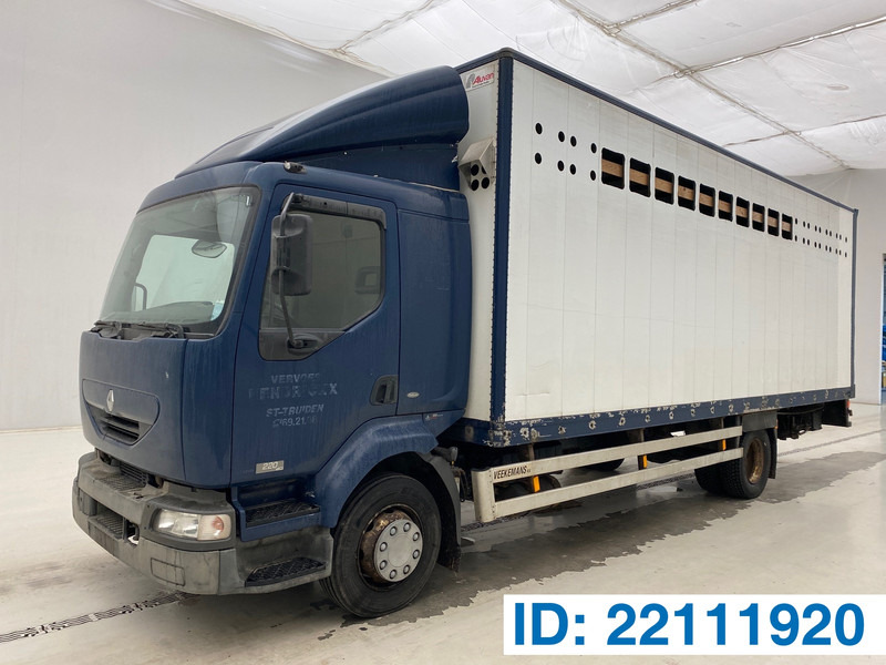 Renault Midlum 220 DCi - Camión caja cerrada: foto 1 Renault Midlum 220 DCi - Camión caja cerrada: foto 1