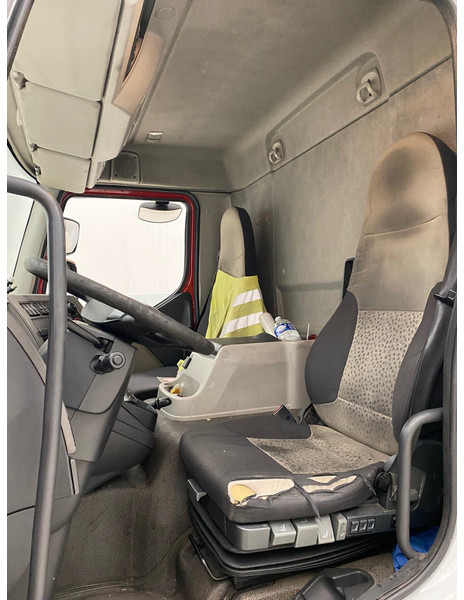 Camión frigorífico Renault Midlum 300 DXi: foto 10