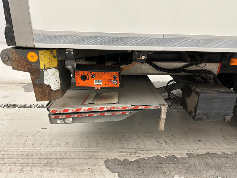 Volvo FL 280 - Camión frigorífico: foto 5 Volvo FL 280 - Camión frigorífico: foto 5