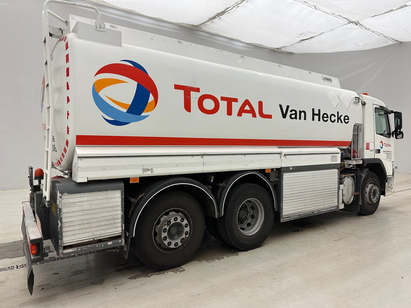 Volvo FM 300 - 6x2 - Camión cisterna: foto 4 Volvo FM 300 - 6x2 - Camión cisterna: foto 4