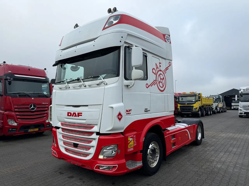 DAF XF 510 Super Spacecab Euro 6 Retarder - Cabeza tractora: foto 1 DAF XF 510 Super Spacecab Euro 6 Retarder - Cabeza tractora: foto 1