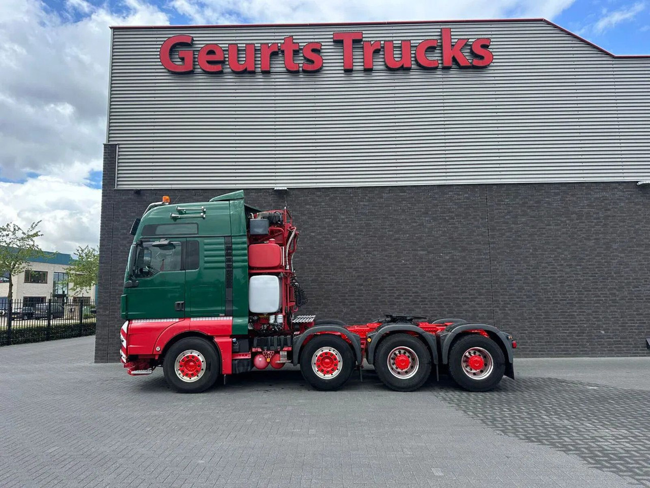 MAN TGX 41.640 8X4/4 BBS HEAVY DUTY TRACTOR 500 TONS - Cabeza tractora: foto 1 MAN TGX 41.640 8X4/4 BBS HEAVY DUTY TRACTOR 500 TONS - Cabeza tractora: foto 1