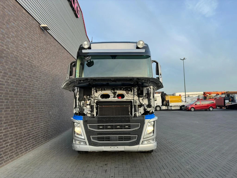 Leasing de Volvo FH 460 6X4 TREKKER/TRACTOR/SZM EURO 6 HYDRAULIC Volvo FH 460 6X4 TREKKER/TRACTOR/SZM EURO 6 HYDRAULIC: foto 8