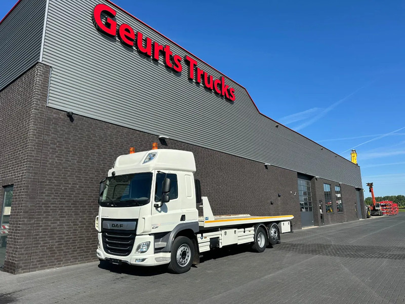 DAF CF 410 6X2 M4SN3 OPRIJWAGEN / MACHINE TRANSPORTER / PLATEAU - Camión portavehículos: foto 2 DAF CF 410 6X2 M4SN3 OPRIJWAGEN / MACHINE TRANSPORTER / PLATEAU - Camión portavehículos: foto 2