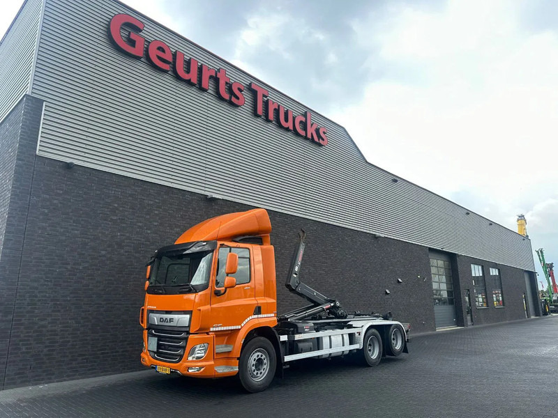 DAF CF 450 6X2 MET HIAB ULT2159S MULTILIFT ULTIMA 21 HAAKARM / ABROLLKIPPER/ HOOKLIFT - Camión multibasculante: foto 2 DAF CF 450 6X2 MET HIAB ULT2159S MULTILIFT ULTIMA 21 HAAKARM / ABROLLKIPPER/ HOOKLIFT - Camión multibasculante: foto 2