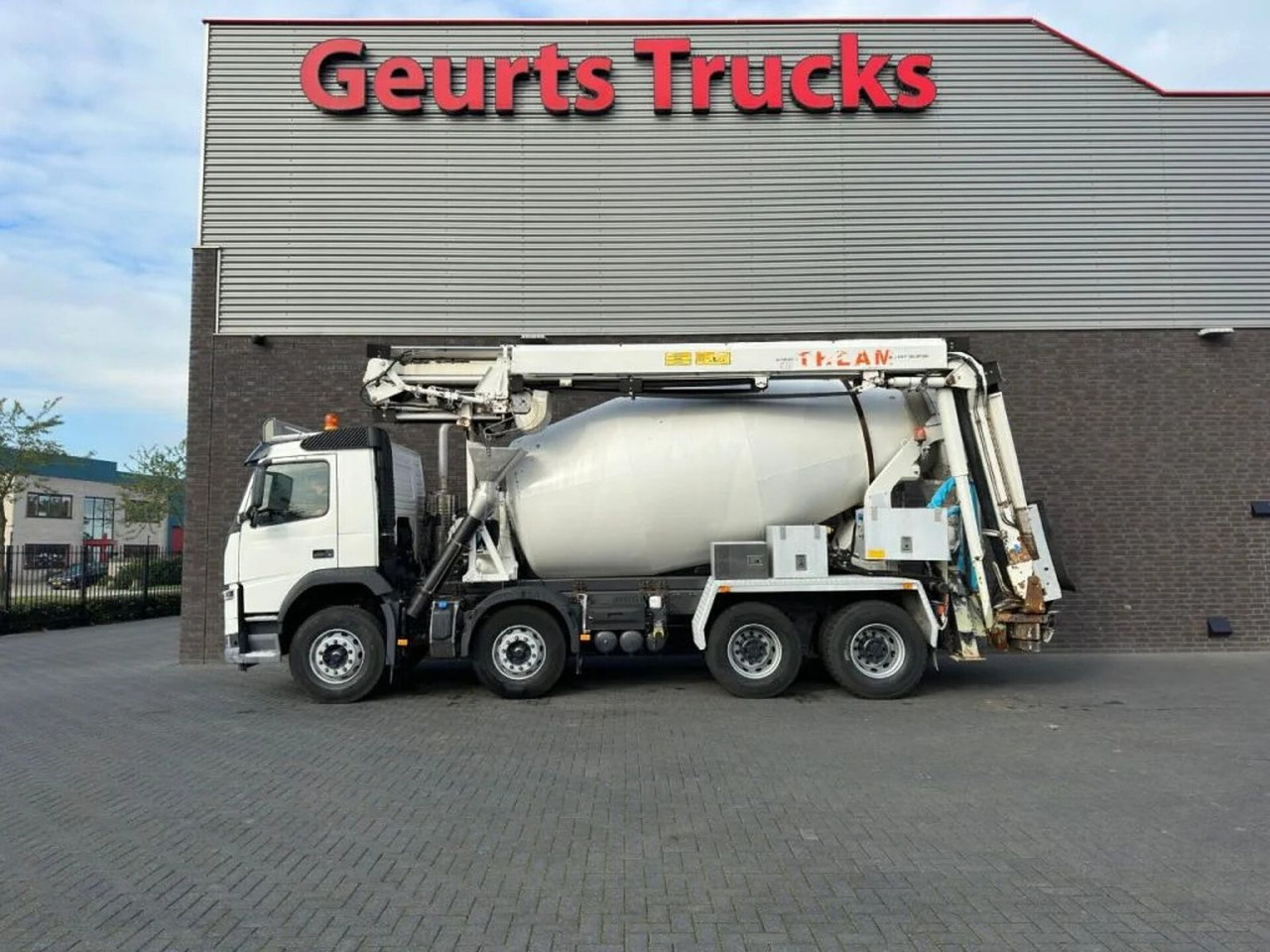 Volvo FM 410 8X4 + STETTER 9 M3 MIXER/MISCHER + THEAM - Camión hormigonera: foto 1 Volvo FM 410 8X4 + STETTER 9 M3 MIXER/MISCHER + THEAM - Camión hormigonera: foto 1