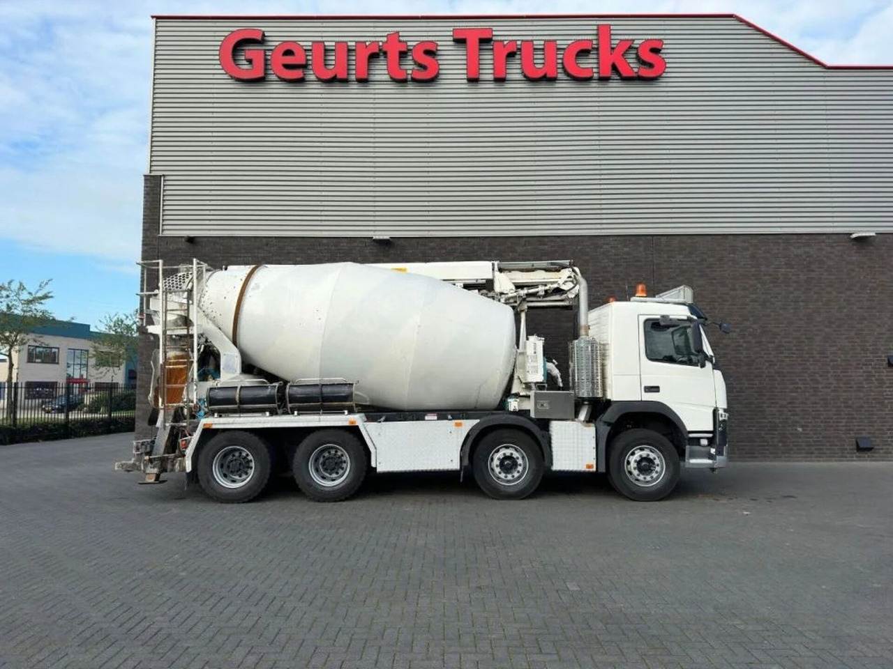 Volvo FM 410 8X4 + STETTER 9 M3 MIXER/MISCHER + THEAM - Camión hormigonera: foto 4 Volvo FM 410 8X4 + STETTER 9 M3 MIXER/MISCHER + THEAM - Camión hormigonera: foto 4