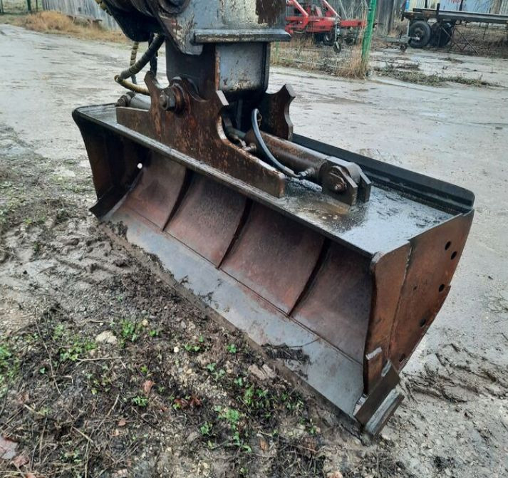 LIEBHERR A 904 - Excavadora de ruedas: foto 5 LIEBHERR A 904 - Excavadora de ruedas: foto 5