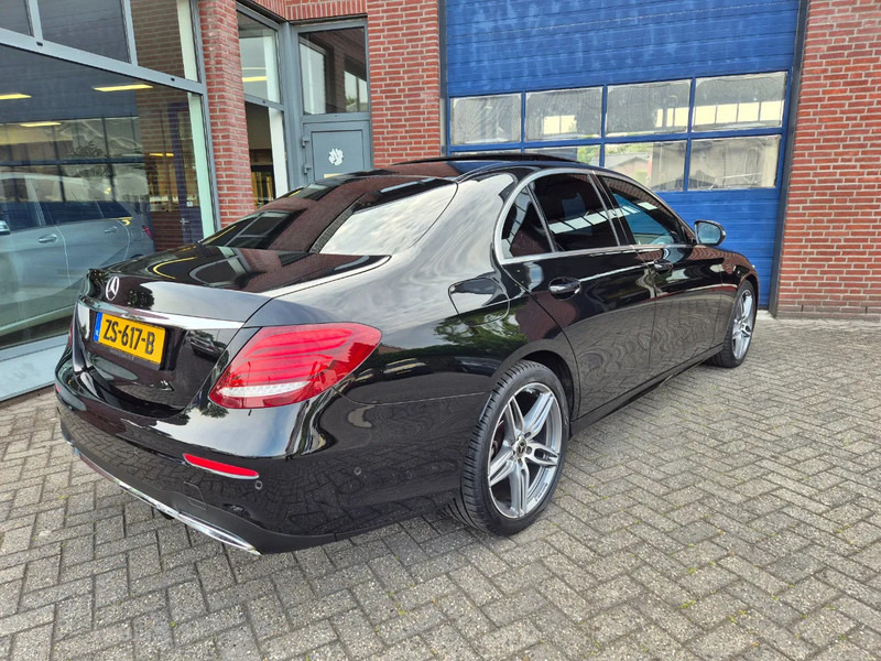 Mercedes-Benz E-Klasse E220 D Automatic AMG.plus Edition - Sedan: foto 3 Mercedes-Benz E-Klasse E220 D Automatic AMG.plus Edition - Sedan: foto 3