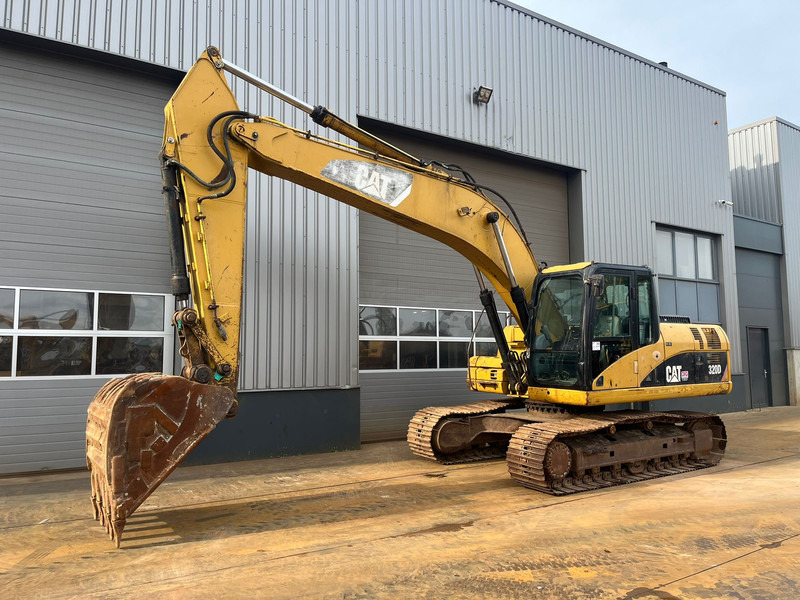 Caterpillar 320D - bucket with teeth - Excavadora de cadenas: foto 2 Caterpillar 320D - bucket with teeth - Excavadora de cadenas: foto 2
