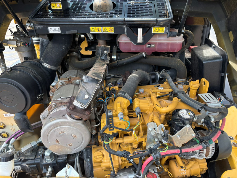 Cargadora de ruedas Caterpillar 908M: foto 17