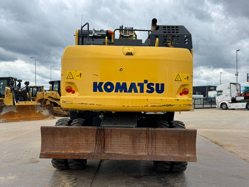 Komatsu PW180-11 - Excavadora de ruedas: foto 4 Komatsu PW180-11 - Excavadora de ruedas: foto 4