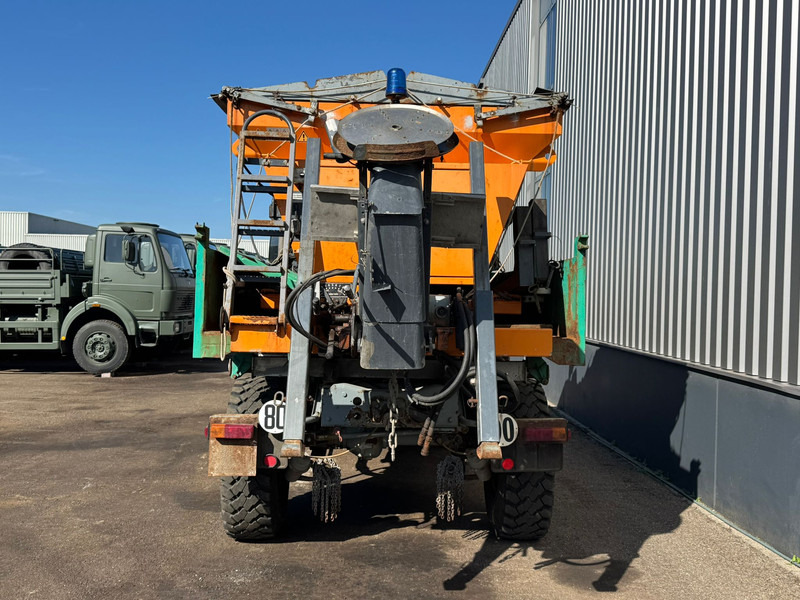 MERCEDESBENZ Unimog U1700 - Barredora vial: foto 4 MERCEDESBENZ Unimog U1700 - Barredora vial: foto 4