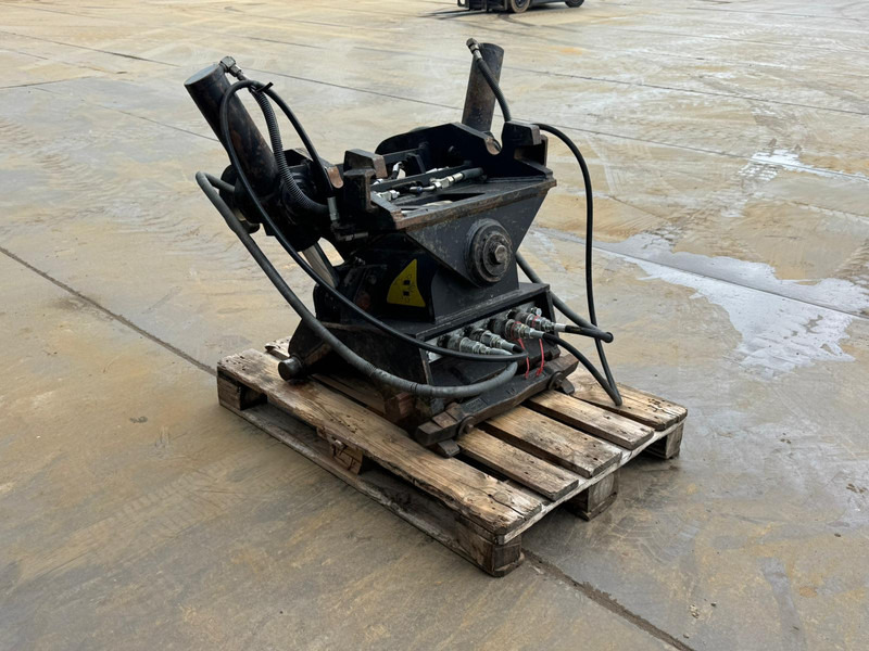 Verachtert CWT-40-H4N tilting quick coupler CW40 214-1033 - Acoplamiento rápido: foto 5 Verachtert CWT-40-H4N tilting quick coupler CW40 214-1033 - Acoplamiento rápido: foto 5