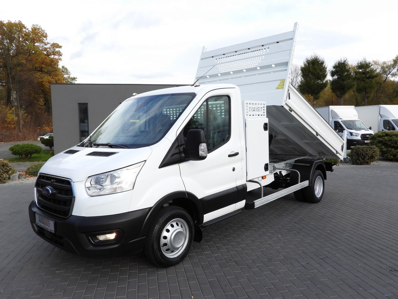 Furgoneta basculante FORD TRANSIT TIPPER CRUISE CONTROL LED LIGHTS TWIN WHEELS AIR CONDITIONING  130HP: foto 18