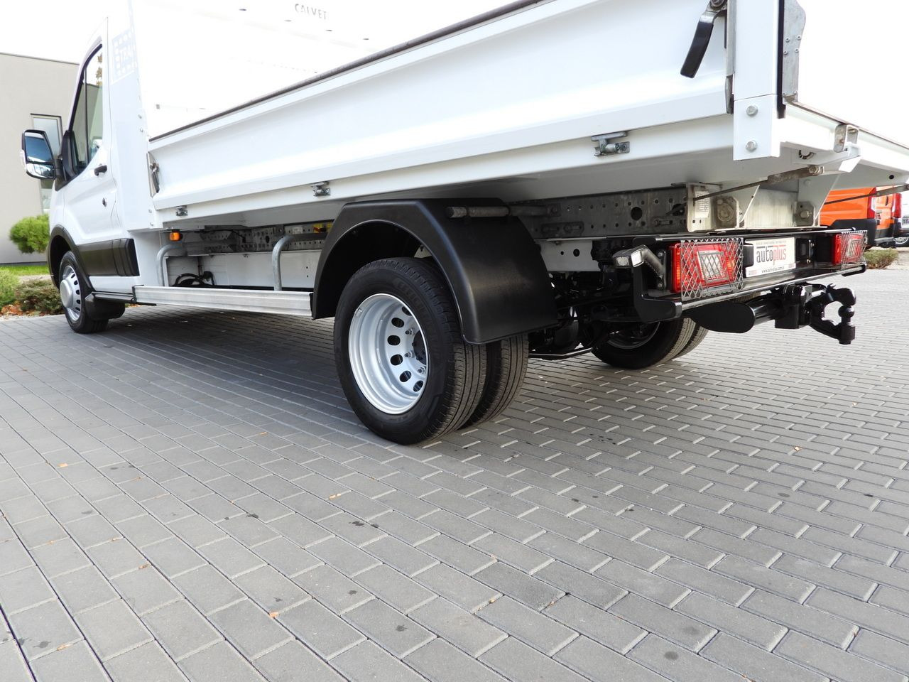 Furgoneta basculante FORD TRANSIT TIPPER CRUISE CONTROL LED LIGHTS TWIN WHEELS AIR CONDITIONING  130HP: foto 16