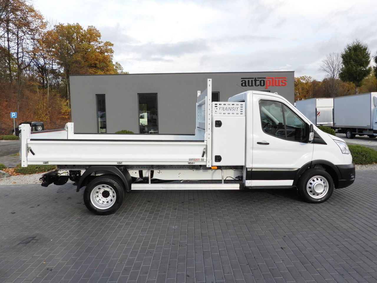 Furgoneta basculante FORD TRANSIT TIPPER CRUISE CONTROL LED LIGHTS TWIN WHEELS AIR CONDITIONING  130HP: foto 8