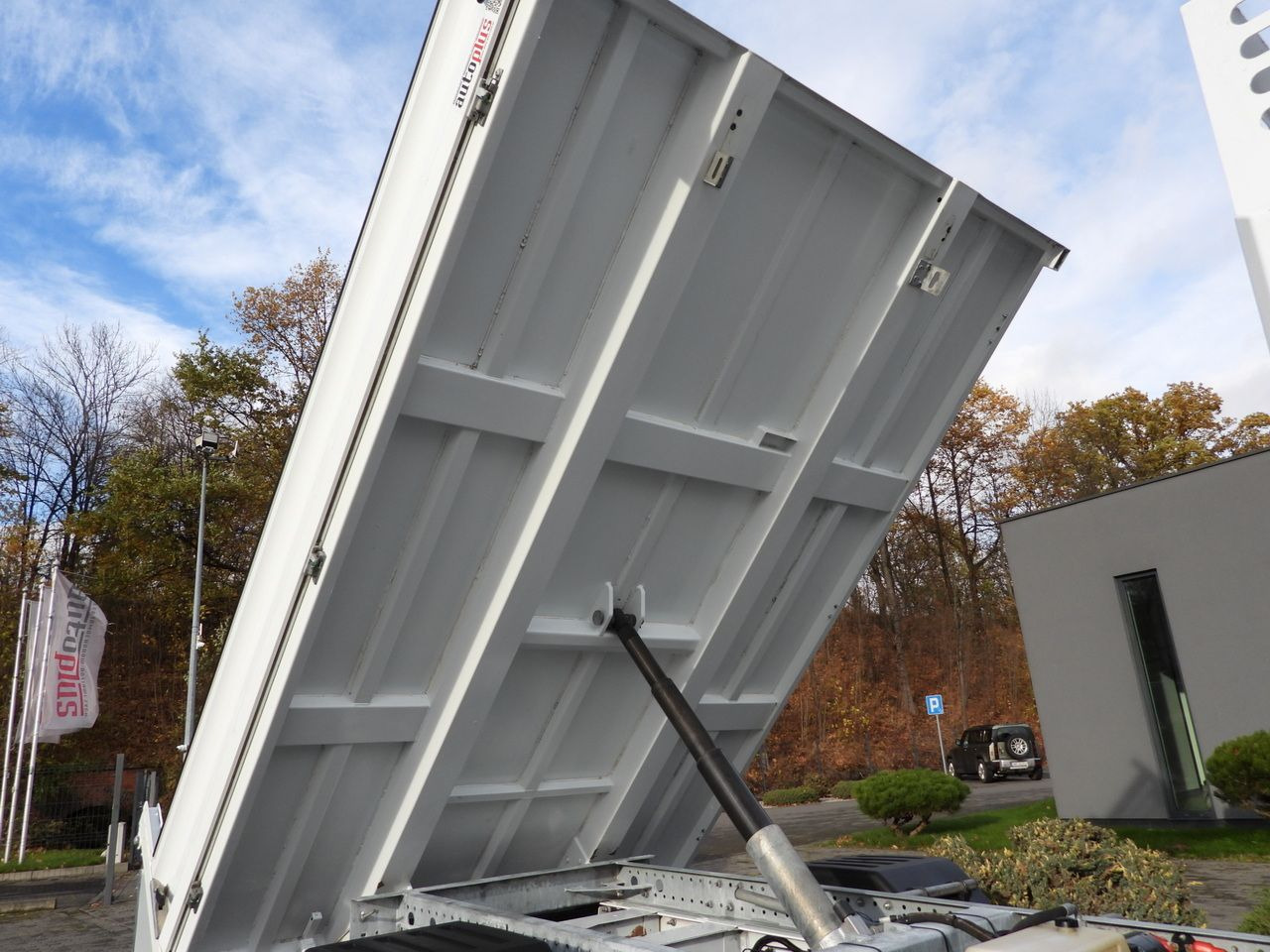 Furgoneta basculante FORD TRANSIT TIPPER CRUISE CONTROL LED LIGHTS TWIN WHEELS AIR CONDITIONING  130HP: foto 25