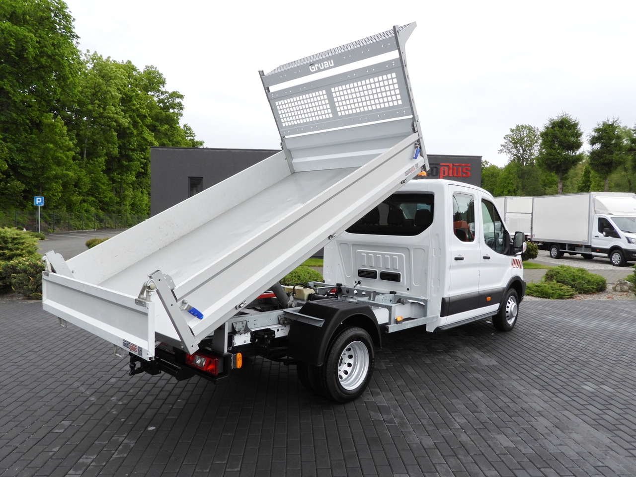 Ford TRANSIT KIPPER DOPPELKABINE DOKA 6 SITZE - Furgoneta basculante, Furgoneta combi: foto 3 Ford TRANSIT KIPPER DOPPELKABINE DOKA 6 SITZE - Furgoneta basculante, Furgoneta combi: foto 3