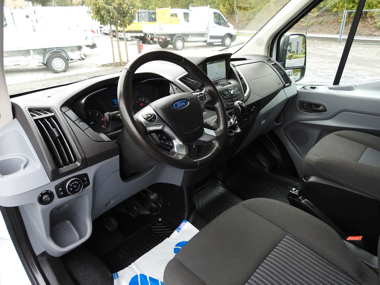 Ford TRANSIT KÜHLKASTENWAGEN 0*C HEIZFUNKTION Ford TRANSIT KÜHLKASTENWAGEN 0*C HEIZFUNKTION - Furgoneta frigorifica: foto 2 Ford TRANSIT KÜHLKASTENWAGEN 0*C HEIZFUNKTION Ford TRANSIT KÜHLKASTENWAGEN 0*C HEIZFUNKTION - Furgoneta frigorifica: foto 2