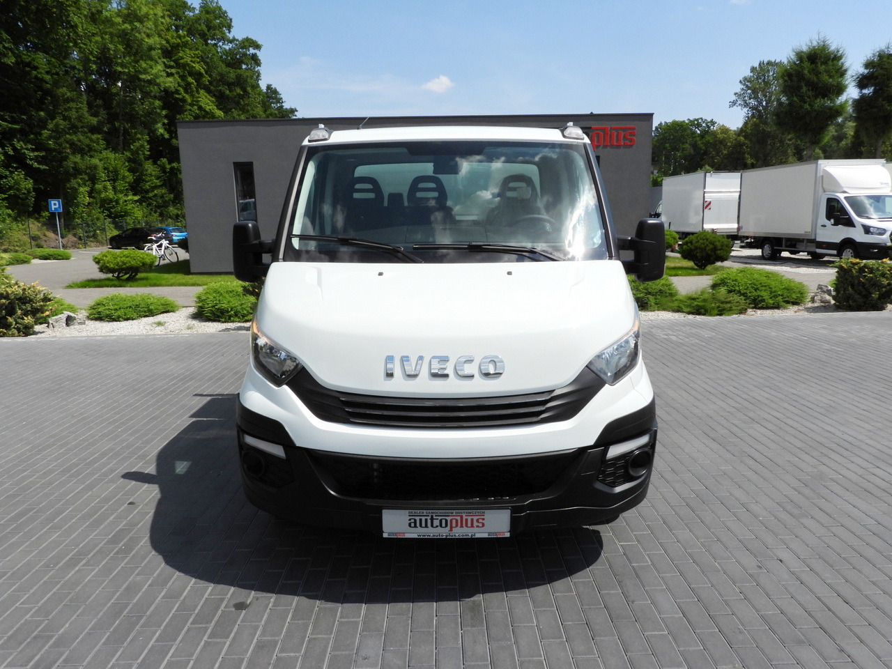 IVECO DAILY 35C15 TIPPER CRUISE CONTROL TWIN WHEELS AIR CONDITIONING 150HP - Furgoneta basculante: foto 5 IVECO DAILY 35C15 TIPPER CRUISE CONTROL TWIN WHEELS AIR CONDITIONING 150HP - Furgoneta basculante: foto 5