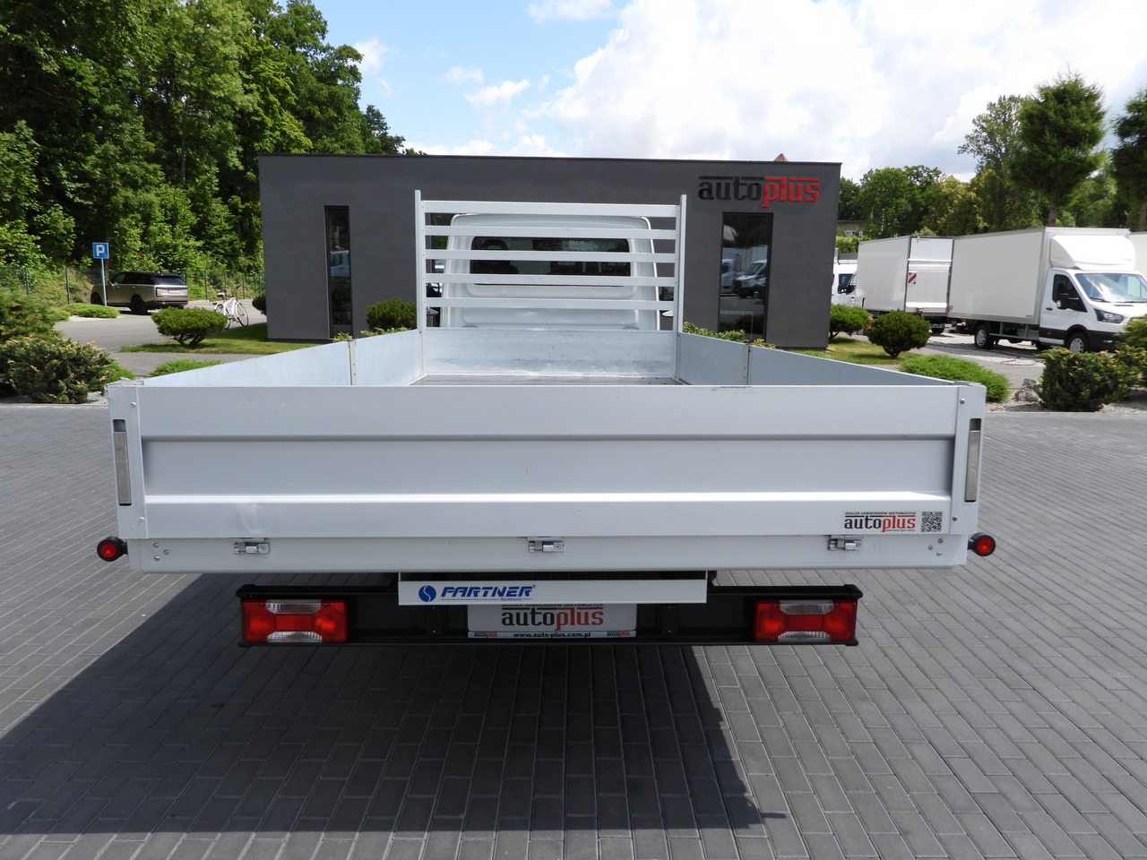 Furgoneta caja abierta IVECO DAILY 35S16 STAKE BODY 10 PALLETS CRUISE CONTROL AIR CONDITIONING  160HP: foto 10 Furgoneta caja abierta IVECO DAILY 35S16 STAKE BODY 10 PALLETS CRUISE CONTROL AIR CONDITIONING  160HP: foto 10