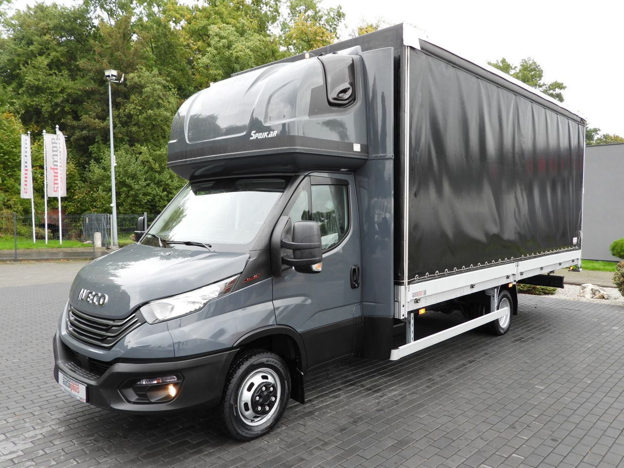 Furgoneta con lona IVECO DAILY 50C18 TARPAULIN 14 PALLETS WEBASTO CRUISE CONTROL PNEUMATICS TWIN WHEELS AIR CONDITIONING  180HP: foto 6