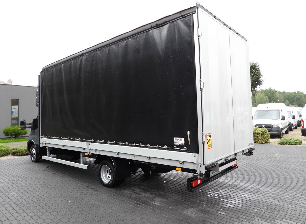 Furgoneta con lona IVECO DAILY 50C18 TARPAULIN 14 PALLETS WEBASTO CRUISE CONTROL PNEUMATICS TWIN WHEELS AIR CONDITIONING  180HP: foto 10