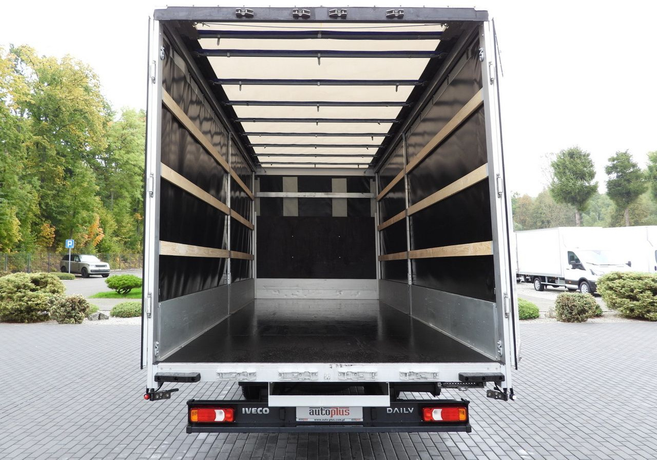 Furgoneta con lona IVECO DAILY 50C18 TARPAULIN 14 PALLETS WEBASTO CRUISE CONTROL PNEUMATICS TWIN WHEELS AIR CONDITIONING  180HP: foto 12