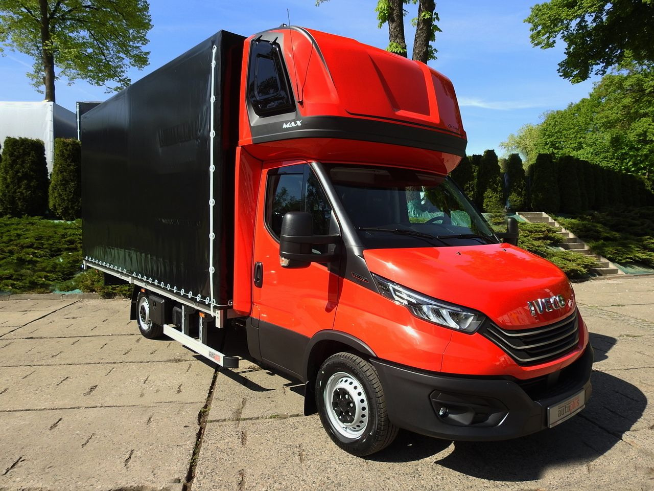 Leasing de IVECO DAILY NEW TARPAULIN 10 PALLETS WEBASTO CRUISE CONTROL NAVIGATION AIR CONDITIONING LED LIGHTS  180HP IVECO DAILY NEW TARPAULIN 10 PALLETS WEBASTO CRUISE CONTROL NAVIGATION AIR CONDITIONING LED LIGHTS  180HP: foto 19