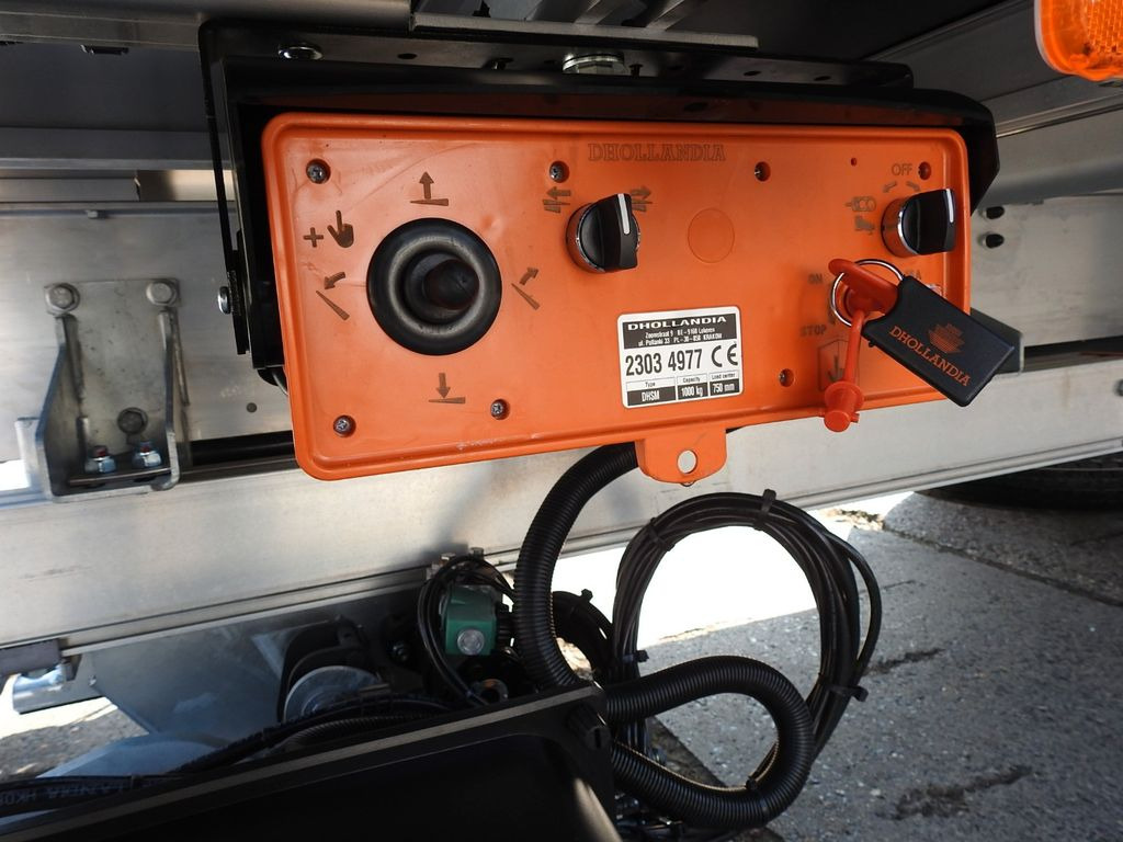 Furgoneta con lona, Furgoneta combi Iveco DAILY  72C180 NEUE PRITSCHE PLANE AUFZUG 14PALET: foto 19