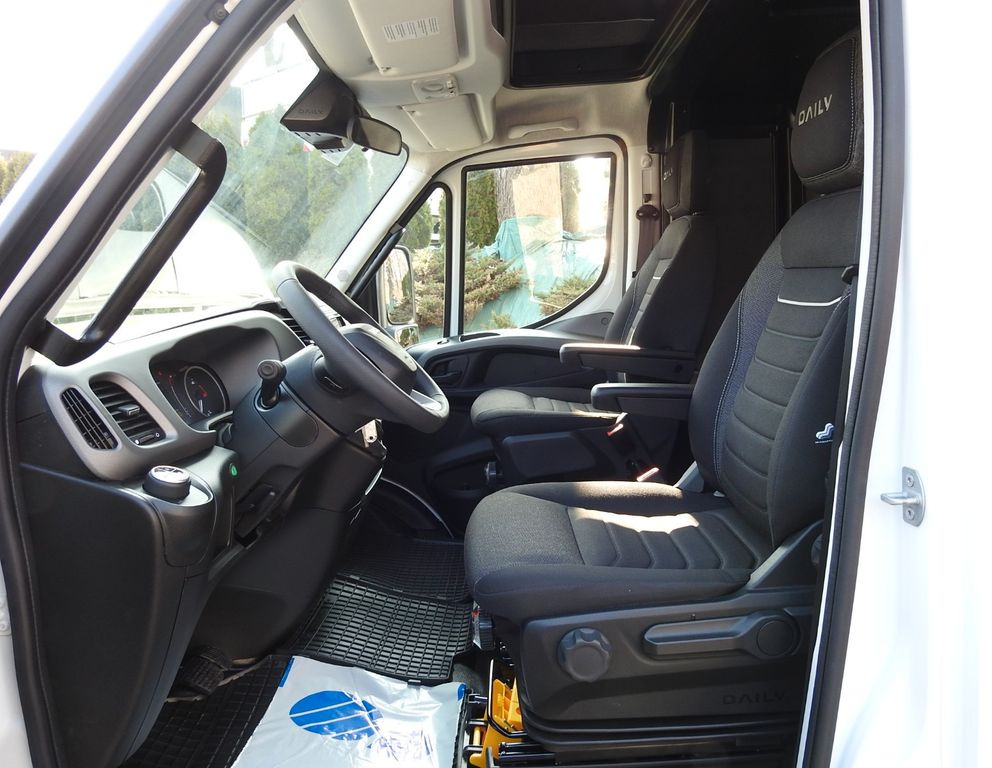 Furgoneta con lona, Furgoneta combi Iveco DAILY  72C180 NEUE PRITSCHE PLANE AUFZUG 14PALET: foto 21