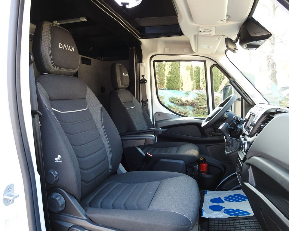 Furgoneta con lona, Furgoneta combi Iveco DAILY  72C180 NEUE PRITSCHE PLANE AUFZUG 14PALET: foto 26