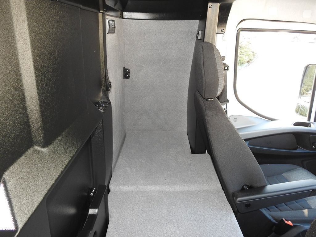 Furgoneta con lona, Furgoneta combi Iveco DAILY  72C180 NEUE PRITSCHE PLANE AUFZUG 14PALET: foto 28