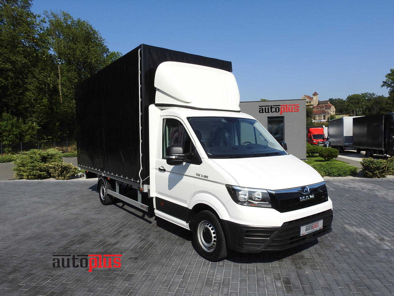 MAN TGE TARPAULIN 10 PALLETS AIR CONDITIONING 180HP - Furgoneta con lona: foto 1 MAN TGE TARPAULIN 10 PALLETS AIR CONDITIONING 180HP - Furgoneta con lona: foto 1