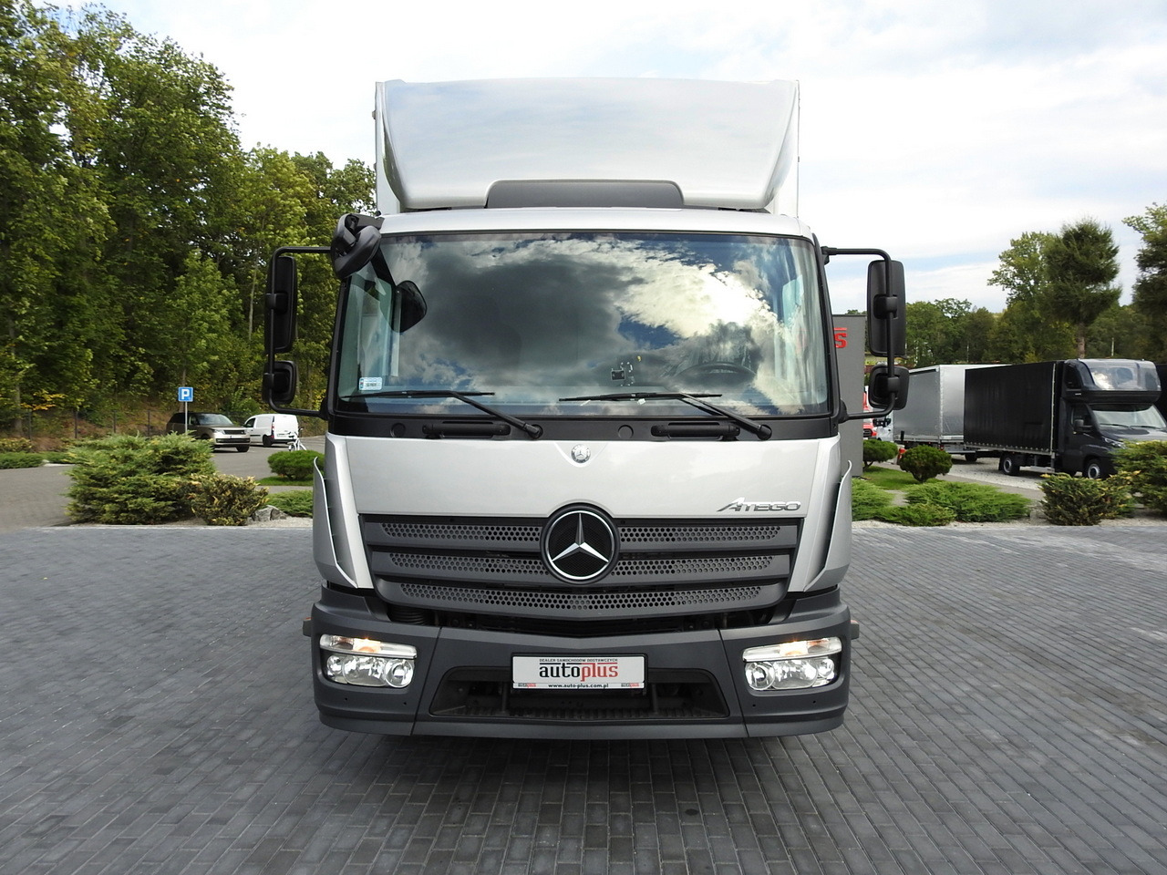 MERCEDES ATEGO 1221 TARPAULIN LIFT 16 PALLETS WEBASTO AIR CONDITIONING PNEUMATICS TWIN WHEELS 230HP - Furgoneta con lona: foto 5 MERCEDES ATEGO 1221 TARPAULIN LIFT 16 PALLETS WEBASTO AIR CONDITIONING PNEUMATICS TWIN WHEELS 230HP - Furgoneta con lona: foto 5