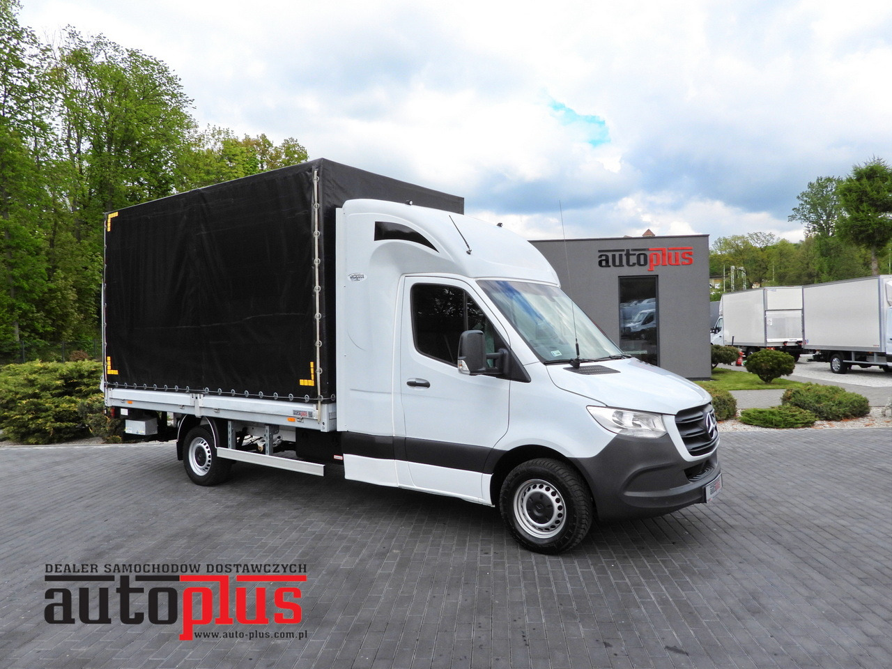MERCEDES SPRINTER 316 TARPAULIN LIFT 8 PALLETS WEBASTO CRUISE CONTROL AIR CONDITIONING 160HP - Furgoneta con lona: foto 1 MERCEDES SPRINTER 316 TARPAULIN LIFT 8 PALLETS WEBASTO CRUISE CONTROL AIR CONDITIONING 160HP - Furgoneta con lona: foto 1