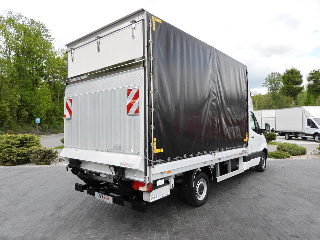 MERCEDES SPRINTER 316 TARPAULIN LIFT 8 PALLETS WEBASTO CRUISE CONTROL AIR CONDITIONING 160HP - Furgoneta con lona: foto 3 MERCEDES SPRINTER 316 TARPAULIN LIFT 8 PALLETS WEBASTO CRUISE CONTROL AIR CONDITIONING 160HP - Furgoneta con lona: foto 3