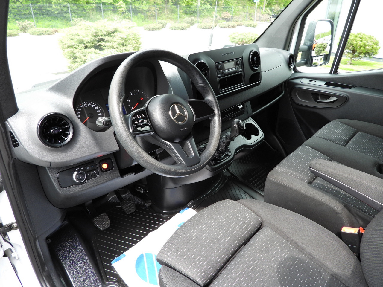 MERCEDES SPRINTER 316 TARPAULIN LIFT 8 PALLETS WEBASTO CRUISE CONTROL AIR CONDITIONING 160HP - Furgoneta con lona: foto 2 MERCEDES SPRINTER 316 TARPAULIN LIFT 8 PALLETS WEBASTO CRUISE CONTROL AIR CONDITIONING 160HP - Furgoneta con lona: foto 2