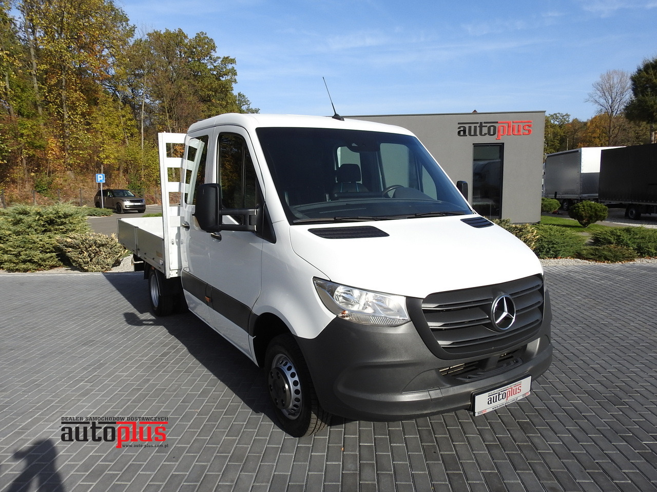 MERCEDES SPRINTER 516 STAKE BODY DOUBLE CABIN DOKA 6 SEATS CRUISE CONTROL AIR CONDITIONING TWIN WHEELS 160HP - Furgoneta combi: foto 1 MERCEDES SPRINTER 516 STAKE BODY DOUBLE CABIN DOKA 6 SEATS CRUISE CONTROL AIR CONDITIONING TWIN WHEELS 160HP - Furgoneta combi: foto 1