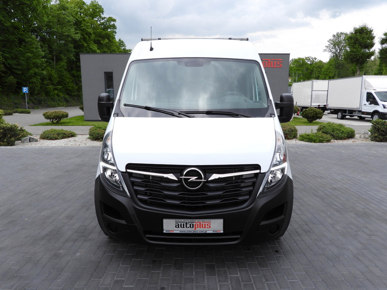 Furgón OPEL MOVANO BOX DELIVERY VAN 7 SEATS CRUISE CONTROL LED LIGHTS AIR CONDITIONING 135HP: foto 5 Furgón OPEL MOVANO BOX DELIVERY VAN 7 SEATS CRUISE CONTROL LED LIGHTS AIR CONDITIONING 135HP: foto 5