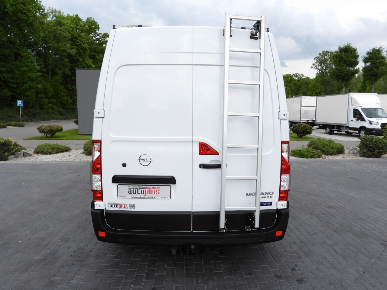 Furgón OPEL MOVANO BOX DELIVERY VAN 7 SEATS CRUISE CONTROL LED LIGHTS AIR CONDITIONING 135HP: foto 11 Furgón OPEL MOVANO BOX DELIVERY VAN 7 SEATS CRUISE CONTROL LED LIGHTS AIR CONDITIONING 135HP: foto 11