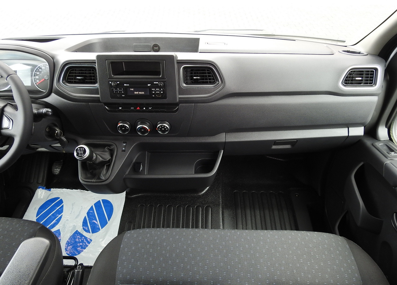 Furgón OPEL MOVANO BOX DELIVERY VAN 7 SEATS CRUISE CONTROL LED LIGHTS AIR CONDITIONING 135HP: foto 30 Furgón OPEL MOVANO BOX DELIVERY VAN 7 SEATS CRUISE CONTROL LED LIGHTS AIR CONDITIONING 135HP: foto 30